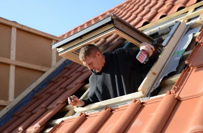 Pose de fenêtres de toit Velux à Mauvilly